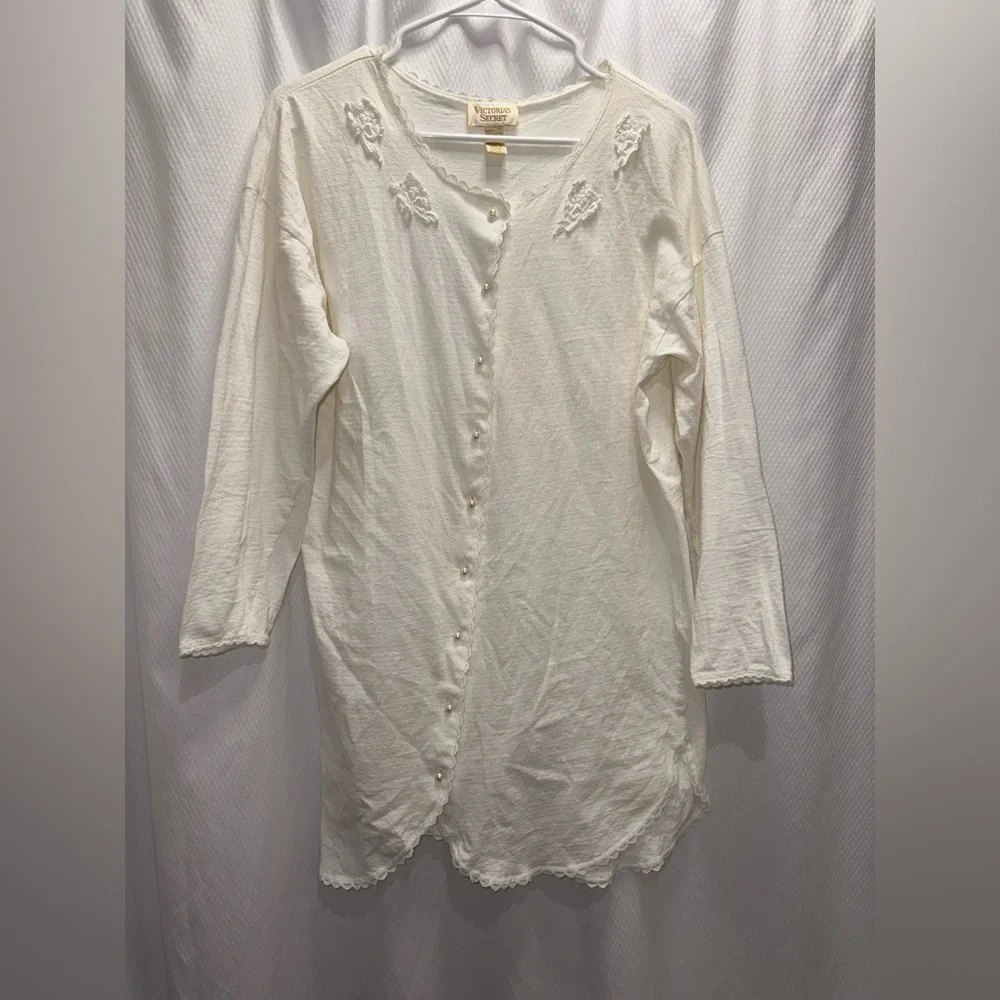 Vintage 90’s Gold Label Victorias Secret Women’s White Cotton Nightgown-Size S